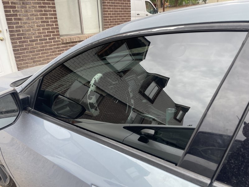 Replaced side glass, close-up, customer photo